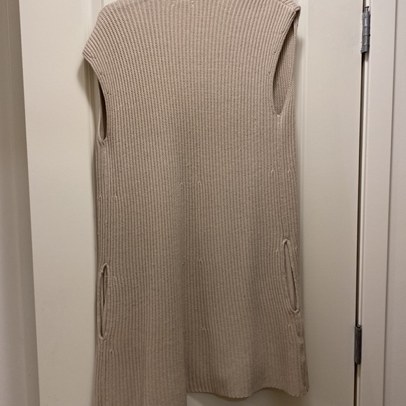 Ann Taylor Long Tan Sweater Medium - Picture 3 of 6